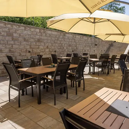 Vandrerhjem Praded Thamm